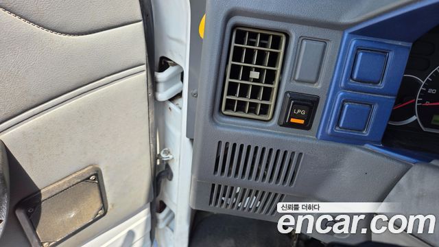 Chevrolet Labo Long Cargo-Deck Super 2013 — фото 16