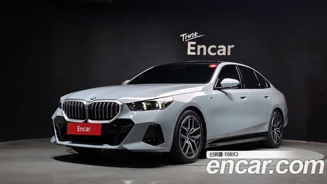 BMW 5 Series (G60) 520i M Sport 2025 — фото 1