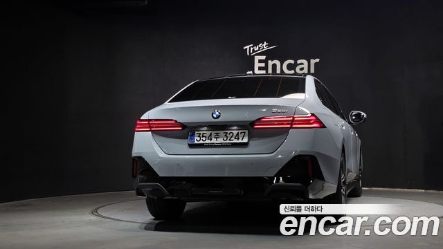BMW 5 Series (G60) 520i M Sport 2025 — фото 4