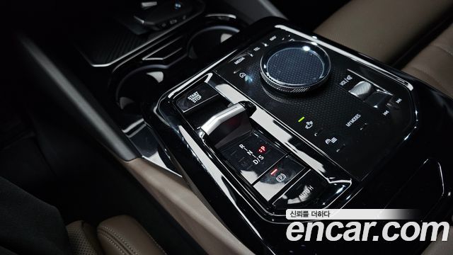 BMW 5 Series (G60) 520i M Sport 2025 — фото 9