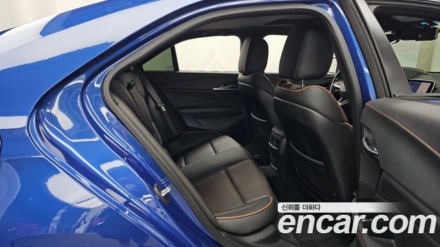 Cadillac CT4 2.0 Sport 2020 — фото 12