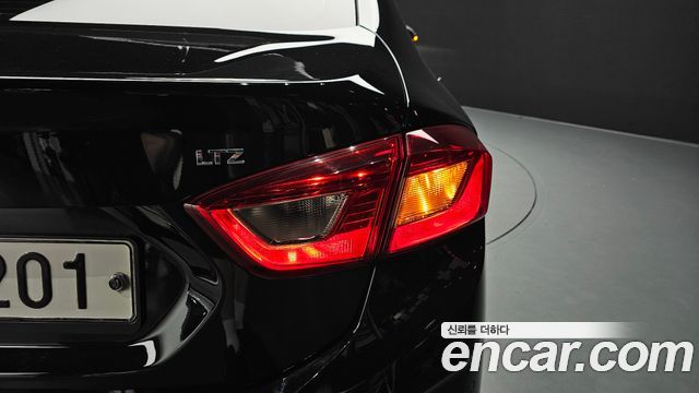 Chevrolet Cruze 1.4 Turbo LTZ 2017 — фото 23