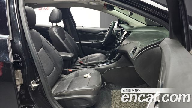 Chevrolet Cruze 1.4 Turbo LTZ 2017 — фото 26