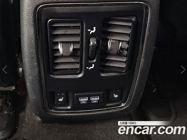 Jeep Grand Cherokee 3.0 Diesel Overland WK2 2015 — фото 17