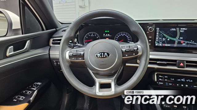 Kia K5 (III) 2.0 Trendy 2020 — фото 13