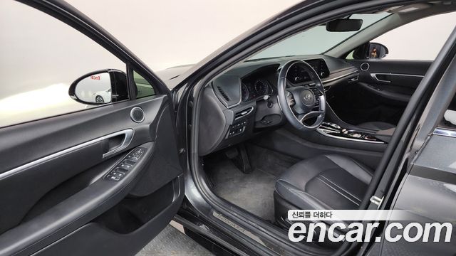 Hyundai Sonata (DN8) 1.6 Turbo Premium 2021 — фото 10