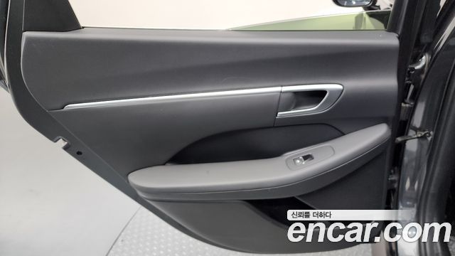 Hyundai Sonata (DN8) 1.6 Turbo Premium 2021 — фото 25