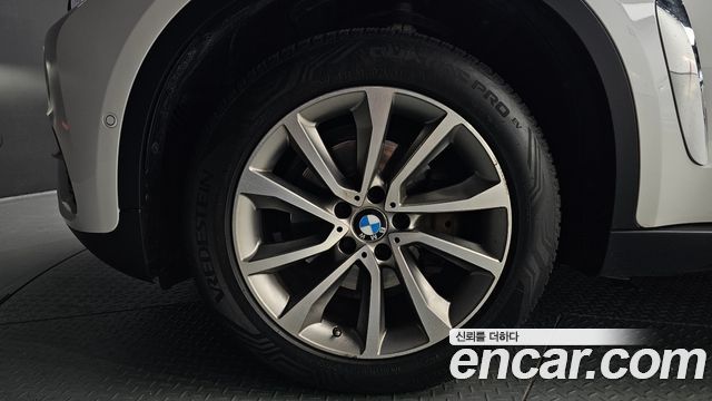 BMW X6 (F16) xDrive 30d 2017 — фото 5