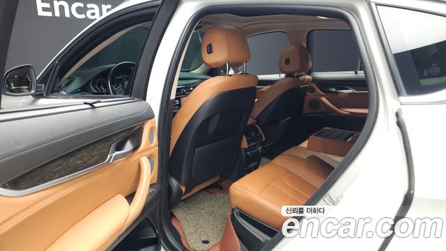 BMW X6 (F16) xDrive 30d 2017 — фото 12