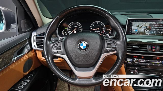 BMW X6 (F16) xDrive 30d 2017 — фото 13