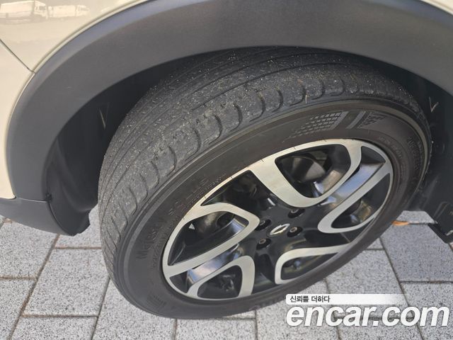 Renault Korea QM3 LE 2015 — фото 8