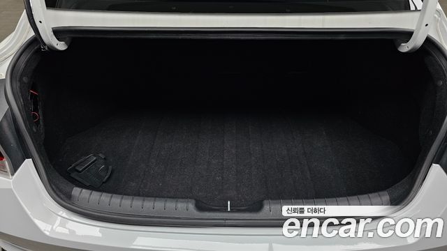 Hyundai Avante Hybrid (CN7) Smart 2023 — фото 20
