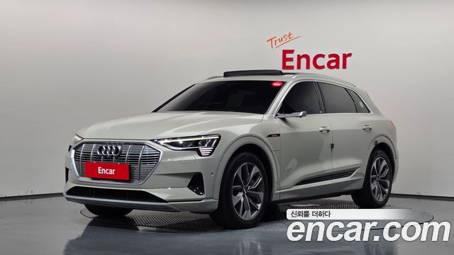 Audi e-tron 55 Quattro 2020 — фото 1