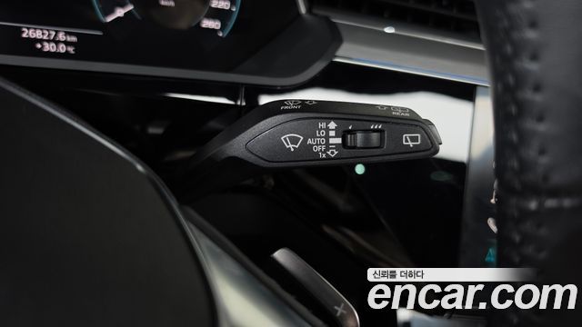 Audi e-tron 55 Quattro 2020 — фото 30