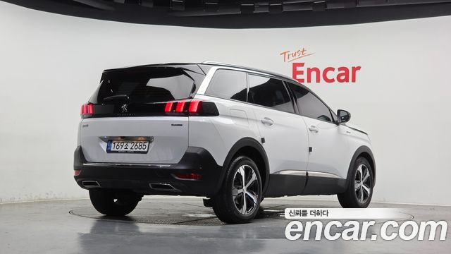 Peugeot 5008 (II) 1.5 BlueHDi GT Line 2021 — фото 2