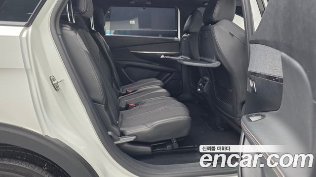 Peugeot 5008 (II) 1.5 BlueHDi GT Line 2021 — фото 16