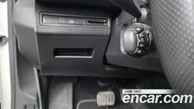 Peugeot 5008 (II) 1.5 BlueHDi GT Line 2021 — фото 34