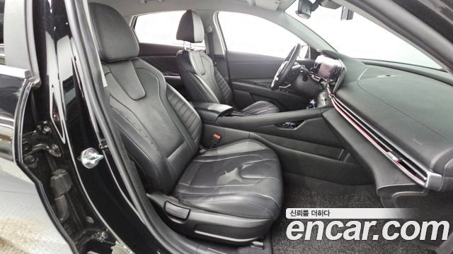 Hyundai Avante (CN7) 1.6 Inspiration 2021 — фото 11