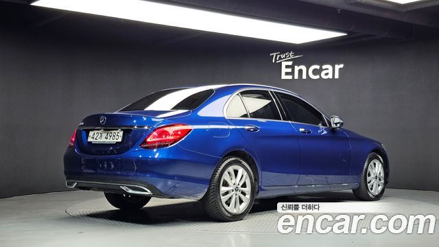 Mercedes-Benz C-Class (W205) C220 d Avantgarde 2019 — фото 2