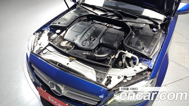 Mercedes-Benz C-Class (W205) C220 d Avantgarde 2019 — фото 6