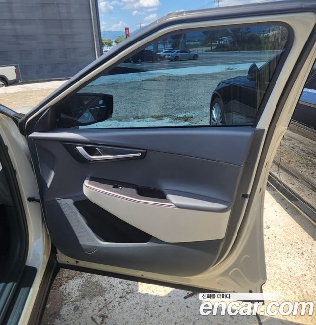 Kia EV6 Standard Light 2023 — фото 17