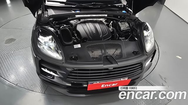 Porsche Macan 2.0 95B 2021 — фото 6