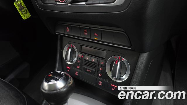 Audi Q3 2.0 TDI Quattro 8U 2014 — фото 16