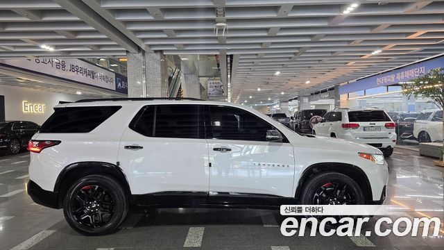Chevrolet Traverse 3.6 AWD Redline 2021 — фото 5