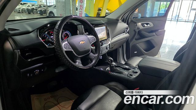 Chevrolet Traverse 3.6 AWD Redline 2021 — фото 15