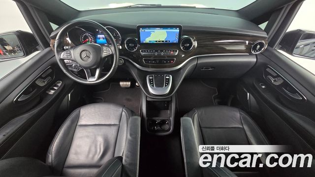 Mercedes-Benz V-Class V300 CDI W447 2021 — фото 7