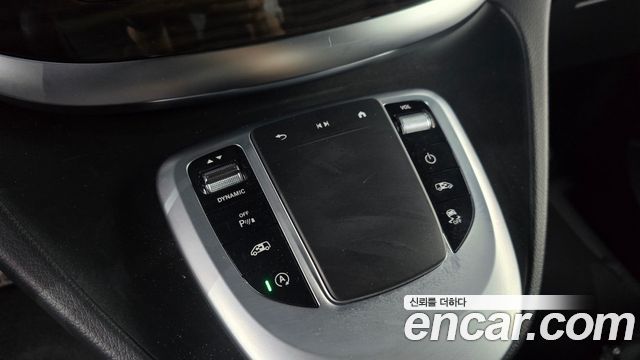 Mercedes-Benz V-Class V300 CDI W447 2021 — фото 33