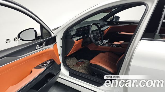 Kia K5 (III) 1.6 Turbo Prestige 2024 — фото 10