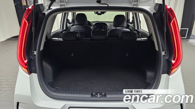 Kia Soul Booster 1.6 T-GDI Noblesse 2019 — фото 16
