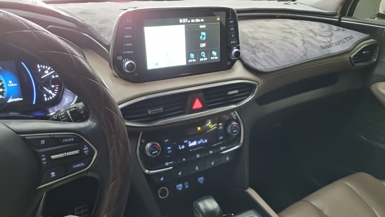 Hyundai Santa Fe (TM) Gasoline 2.0T 2WD Prestige 2020 — фото 15