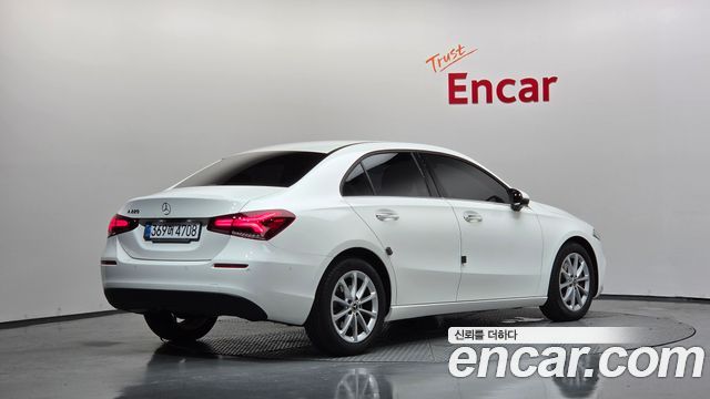 Mercedes-Benz A-Class (W177) A220 Sedan 2020 — фото 2