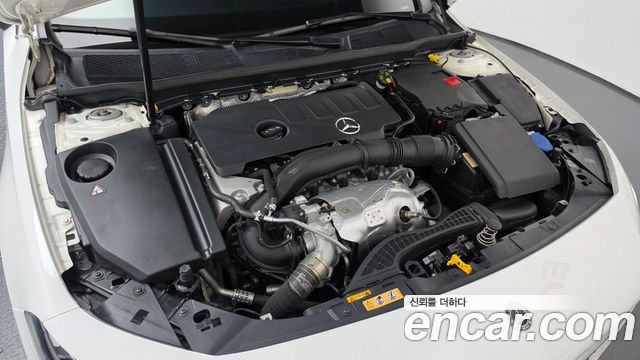 Mercedes-Benz A-Class (W177) A220 Sedan 2020 — фото 6