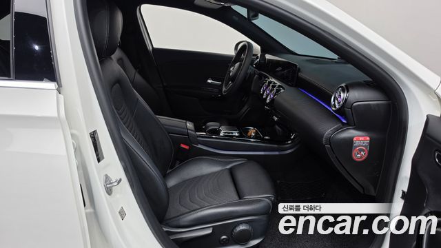 Mercedes-Benz A-Class (W177) A220 Sedan 2020 — фото 26