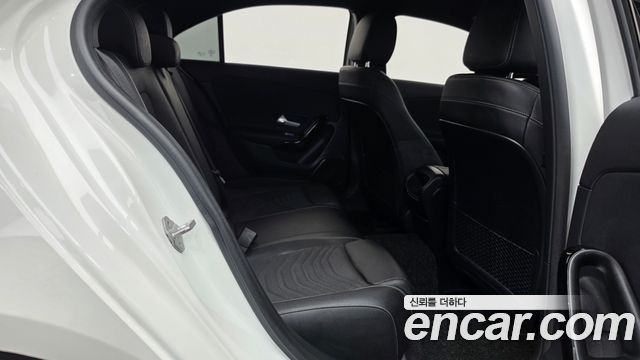 Mercedes-Benz A-Class (W177) A220 Sedan 2020 — фото 27