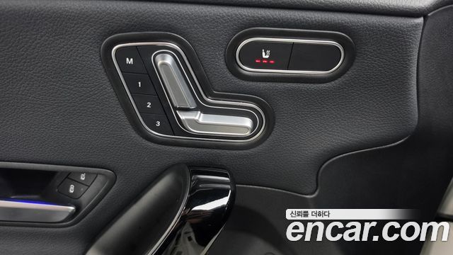 Mercedes-Benz A-Class (W177) A220 Sedan 2020 — фото 29