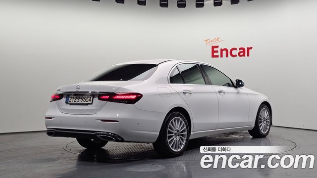 Mercedes-Benz E-Class (W213) E250 Exclusive 2021 — фото 2