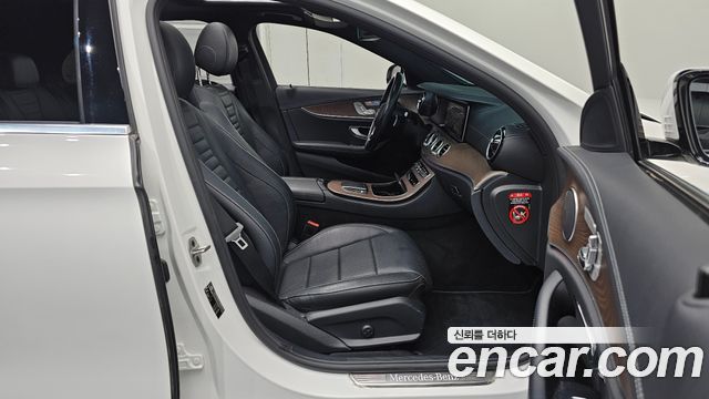 Mercedes-Benz E-Class (W213) E250 Exclusive 2021 — фото 11