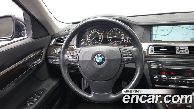 BMW 7 Series (F01) 740i 2012 — фото 13