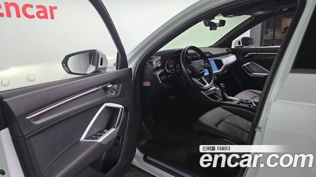 Audi Q3 (F3) 35 TDI Premium 2020 — фото 10