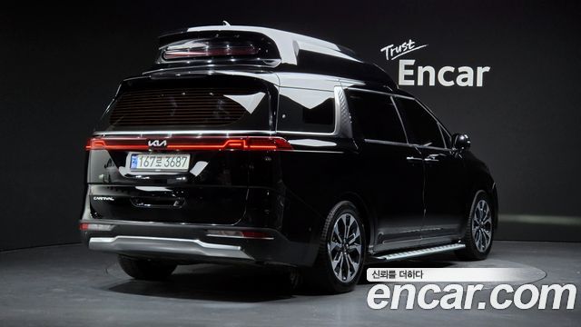 Kia Carnival (IV) Gasoline 7-seater Limousine(Special vehicle) 2022 — фото 2