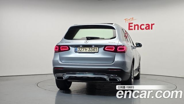 Mercedes-Benz GLC-Class (X253) GLC300e 4MATIC 2021 — фото 4