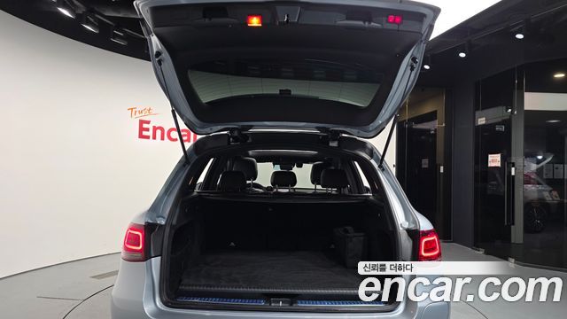 Mercedes-Benz GLC-Class (X253) GLC300e 4MATIC 2021 — фото 20