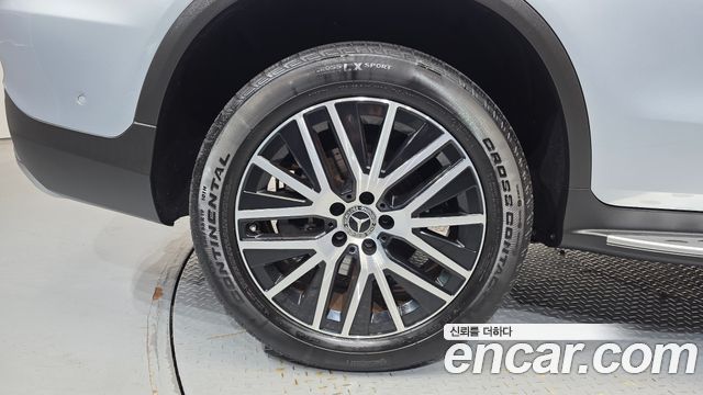 Mercedes-Benz GLC-Class (X253) GLC300e 4MATIC 2021 — фото 21