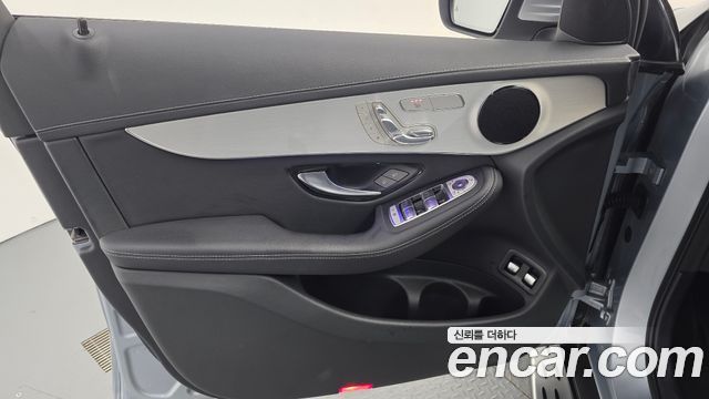 Mercedes-Benz GLC-Class (X253) GLC300e 4MATIC 2021 — фото 24