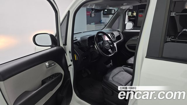 Kia Ray EV Van 2-Seater AIr 2024 — фото 10