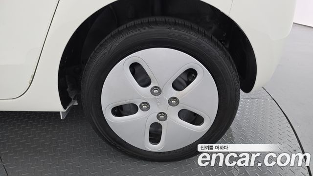 Kia Ray EV Van 2-Seater AIr 2024 — фото 27